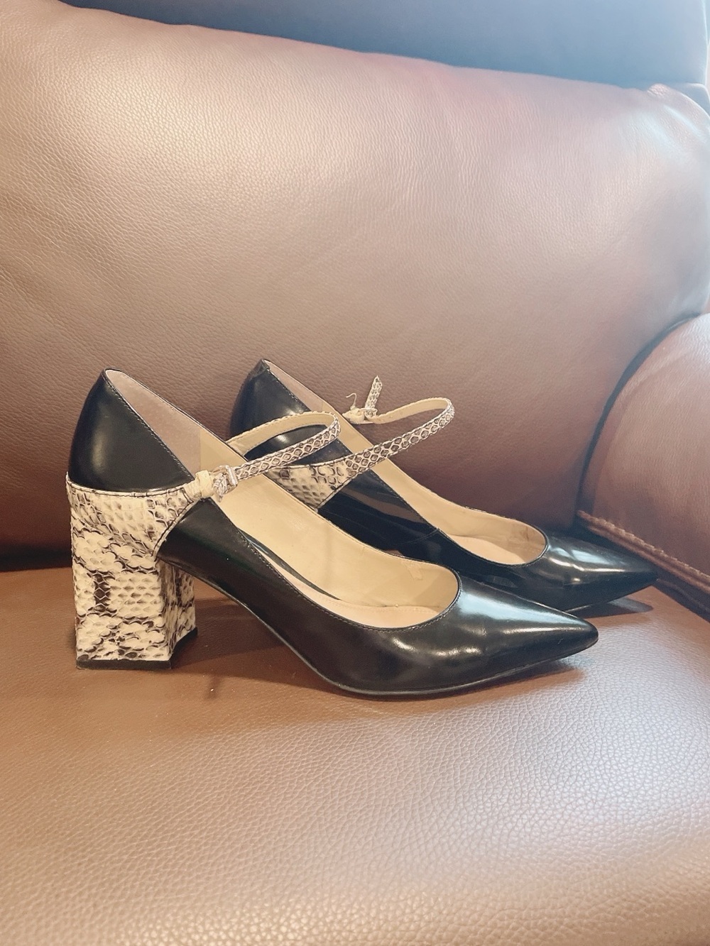 Marc Fisher Black SnakePrint Heels 8.5